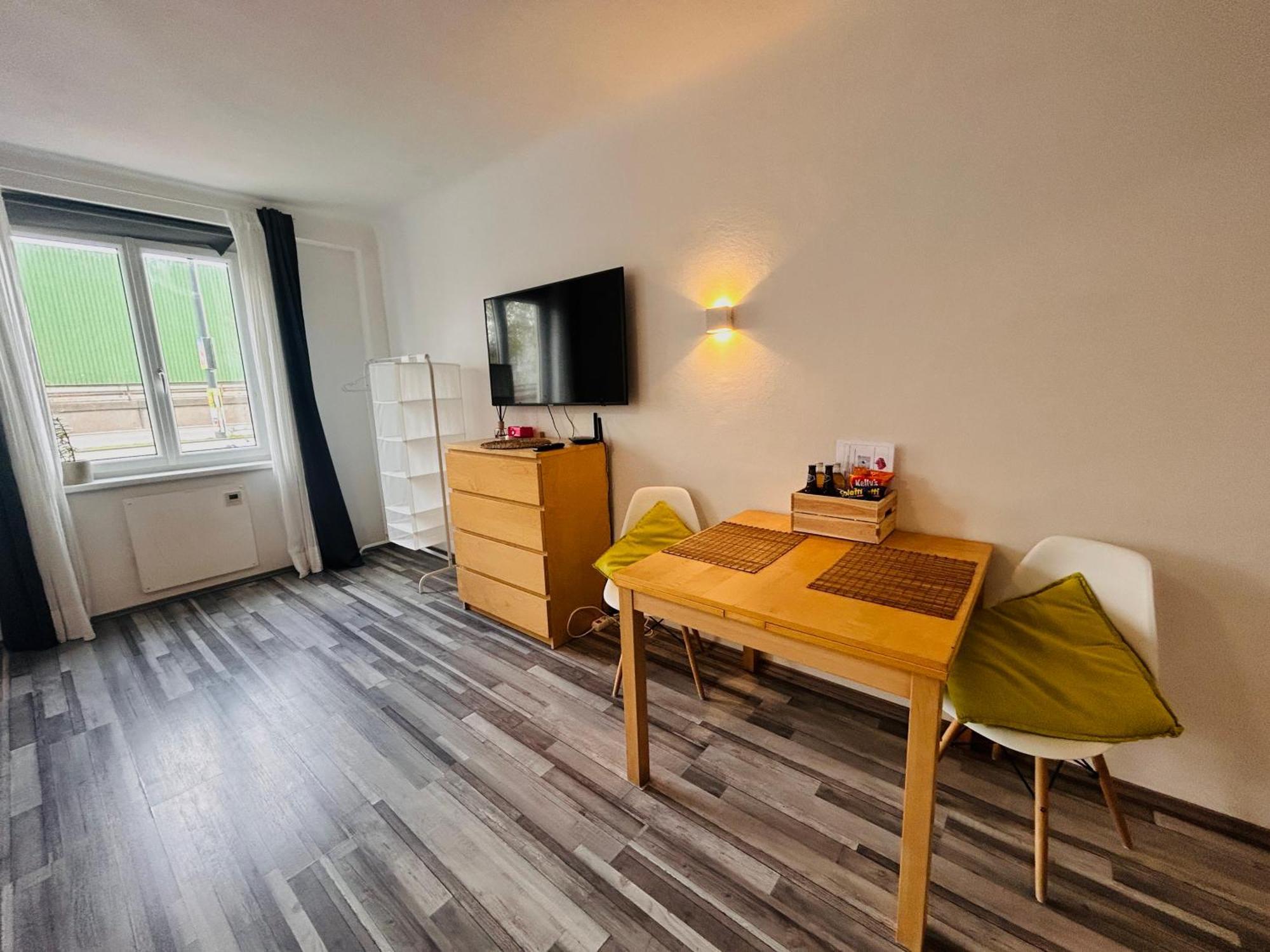 Gemuetliche Wohnung Naehe Hauptbahnhof Und Zentrum Viena Exterior foto
